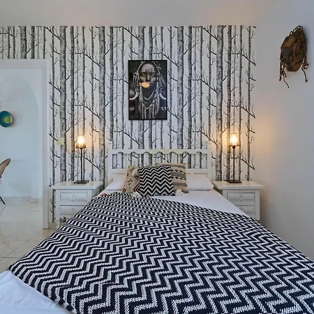 빌라 Elegant With Pool 베니싸