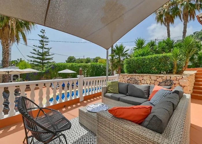 Villa Elegant With Pool *