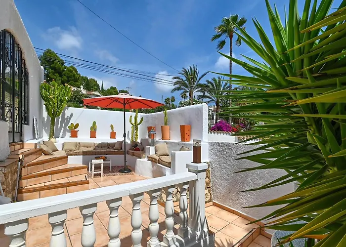 Elegant With Pool Villa *