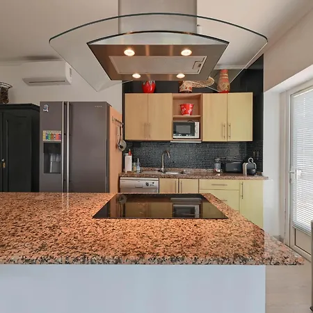 Elegant With Pool Benissa