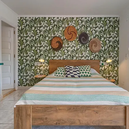 Elegant With Pool Benissa